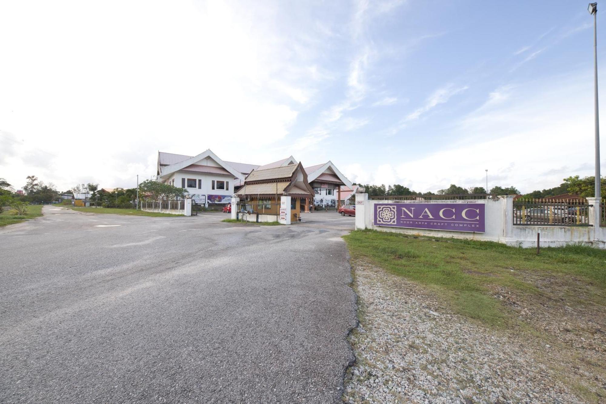 Oyo 90908 Noor Arfa River Chalet 瓜拉丁加奴 外观 照片